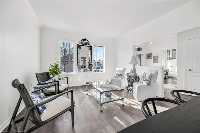 Additional image 12 of 86 Silverbirch Blvd