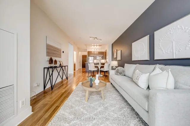 Additional image 22 of 26 Norton Ave Unit PH10