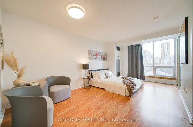 Additional image 11 of 1055 Bay St Unit 603