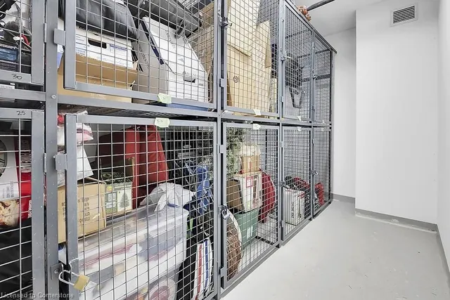 Additional image 12 of 600 North Service Rd Unit 514