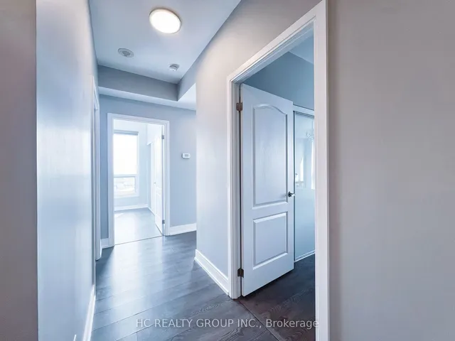 Additional image 6 of 255 Village Green Sq Unit 3303