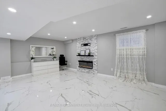 Additional image 23 of 111 Vineberg Dr