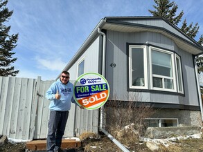 Additional image 2 of 49 Grotto Way