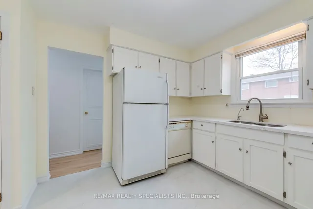 Additional image 8 of 17 Centennial Park Rd Unit 16