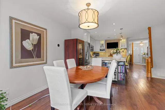 Additional image 18 of 2110 New St Unit 8