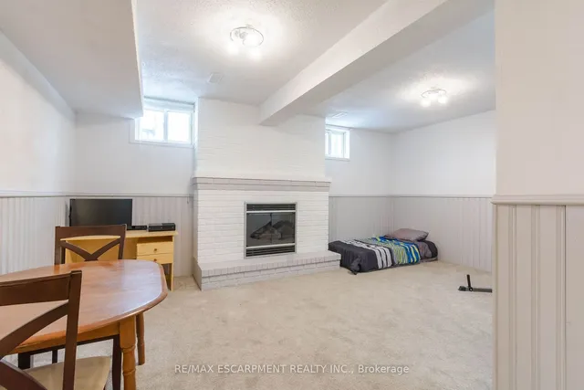 Additional image 31 of 117 Anna Capri Dr