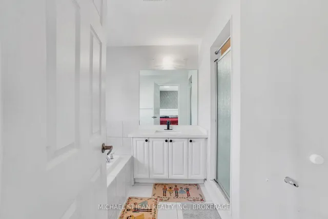 Additional image 19 of 32 Hedges Cres