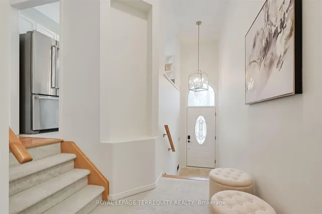 Additional image 2 of 176 Manitoba St Unit 7