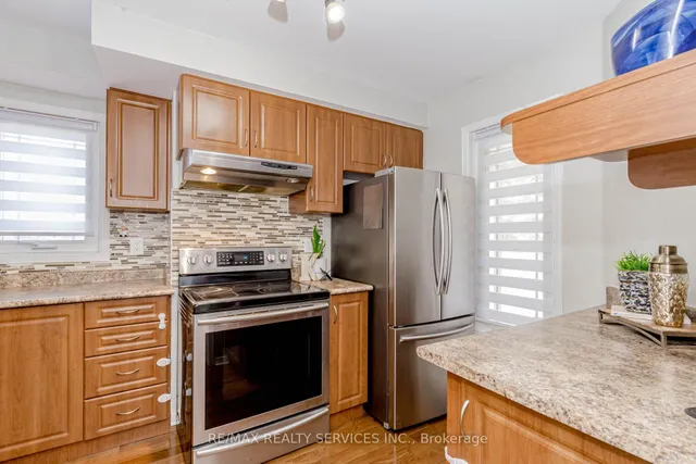 Additional image 10 of 1 Clover Bloom Rd