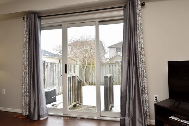 Additional image 5 of 174 Highbury Dr Unit 5