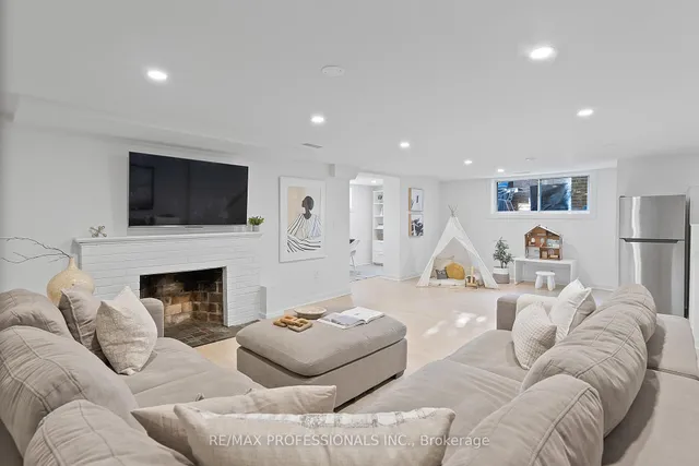 Additional image 36 of 32 Birchcroft Rd