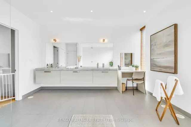 Additional image 28 of 20 Vince Ave