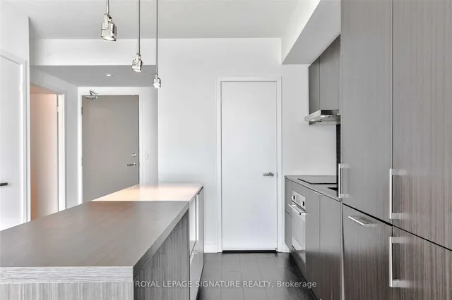 Additional image 9 of 100 Harbour St Unit 4609