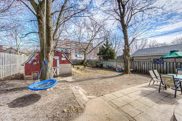 Additional image 36 of 87 6 Ave