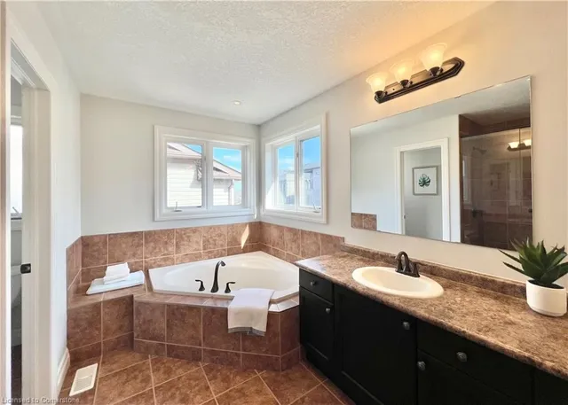 Additional image 28 of 341 Zeller Dr