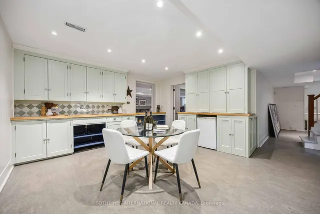 Additional image 29 of 79 Baby Point Cres