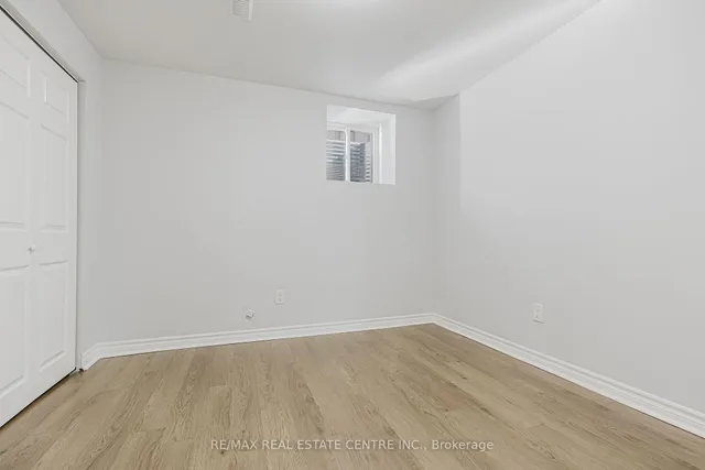 Additional image 41 of 78 Hollowgrove Blvd