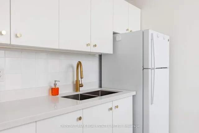 Additional image 9 of 163 Kane Ave