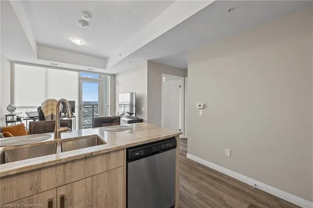 Additional image 4 of 60 Charles St Unit 2204