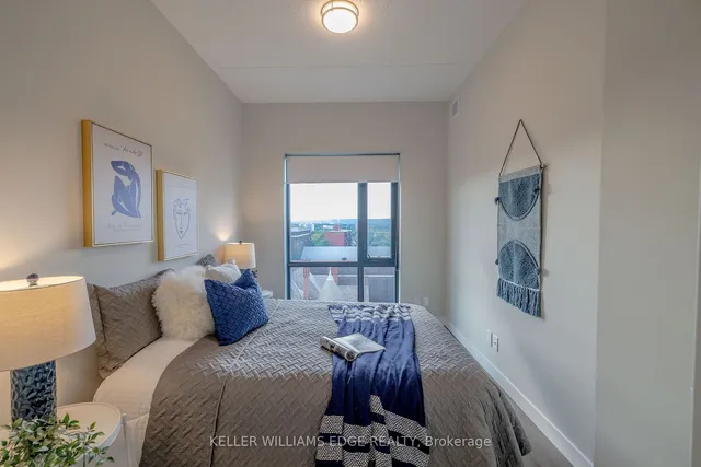 Additional image 21 of 15 Queen St Unit 902