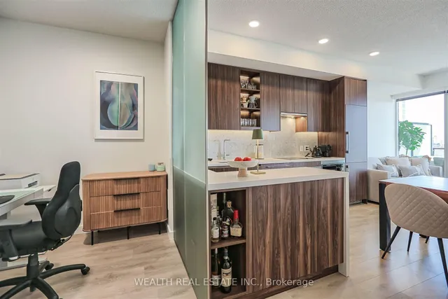 Additional image 10 of 95 McMahon Dr Unit 1501