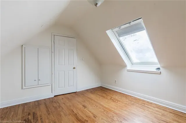 Additional image 40 of 280 Bold St