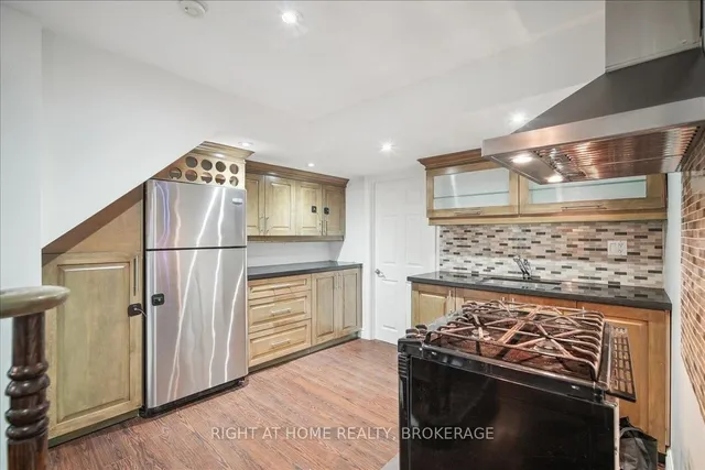 Additional image 39 of 12 Edmonton St