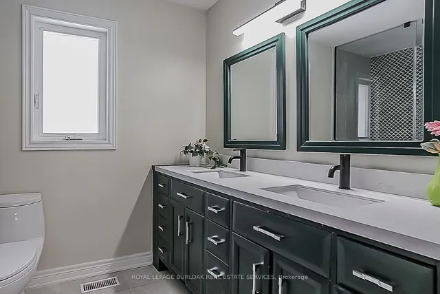 Additional image 38 of 10 Karendale Cres