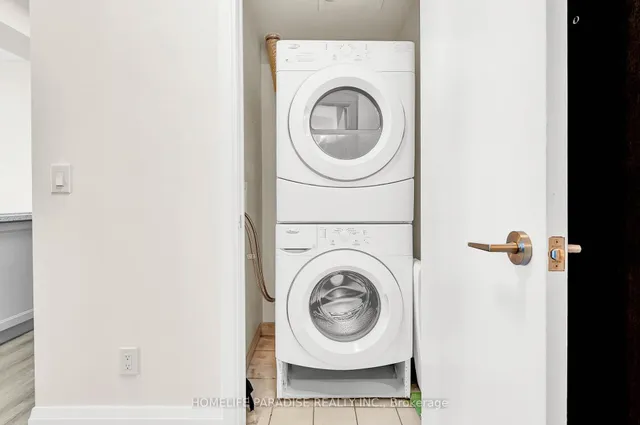 Additional image 4 of 151 Village Green Sq Unit PH09