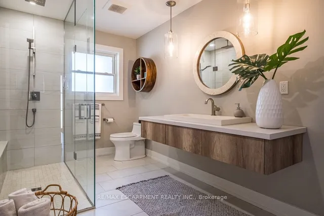 Additional image 12 of 822 Danforth Pl