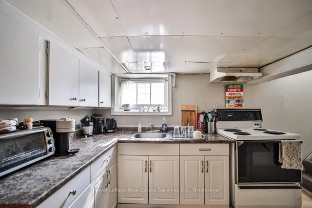 Additional image 16 of 1105 King St