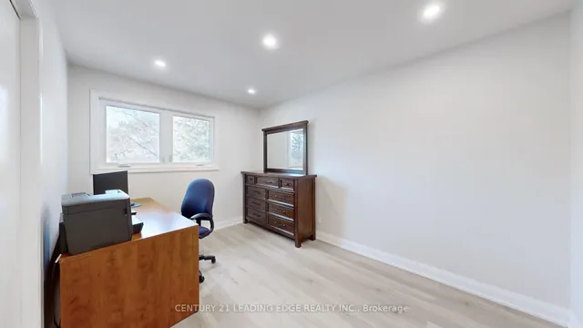 Additional image 33 of 49 Creekwood Dr