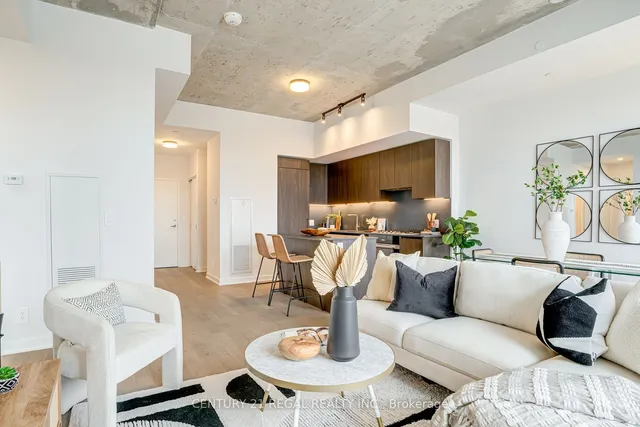 Additional image 19 of 2720 Dundas St Unit 804