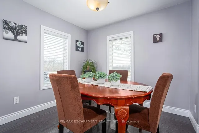 Additional image 12 of 61 Northcliffe Ave