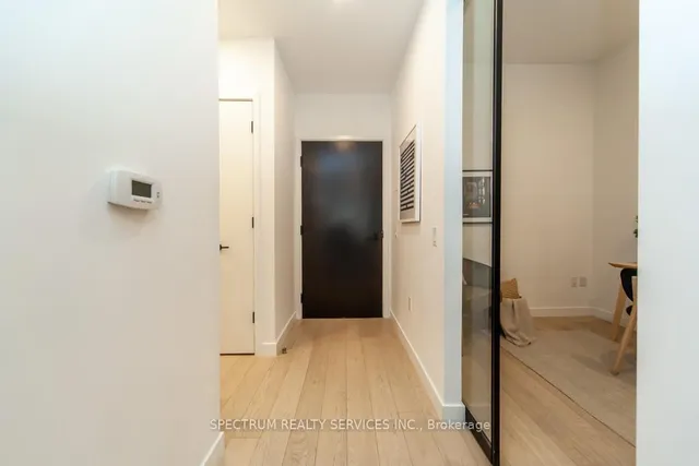 Additional image 26 of 505 Richmond St Unit 424