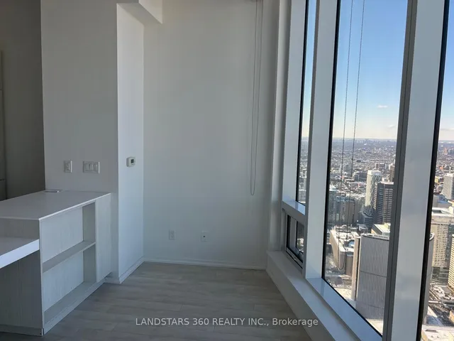 Additional image 5 of 197 Yonge St Unit 6013