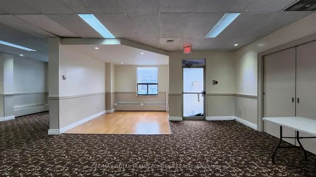 Additional image 38 of 90 Ling Rd Unit 1101