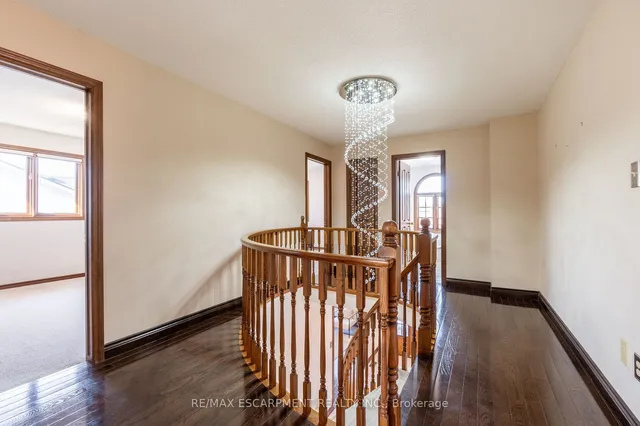 Additional image 22 of 7 Chert Ave