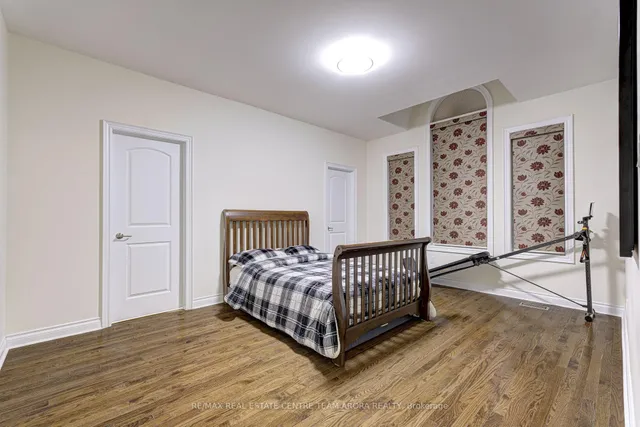 Additional image 32 of 23 Dalmeny Dr