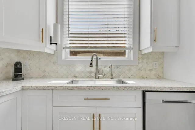 Additional image 15 of 1204 Islington Ave