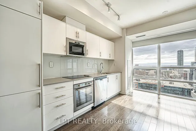 Additional image 15 of 460 Adelaide St Unit 2112