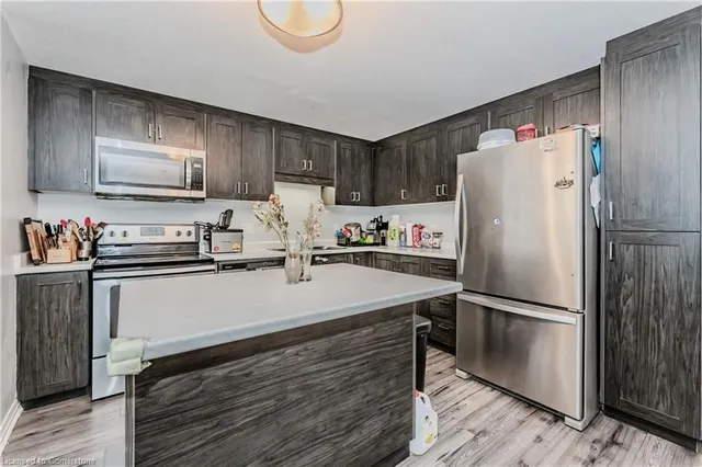 Additional image 9 of 1989 Ottawa St Unit 66H