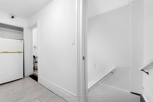 Additional image 34 of 47 Grange Ave