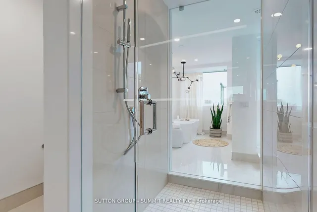 Additional image 28 of 1331 Queen St Unit TH 7