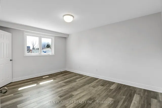 Additional image 15 of 2 Delbasso Crt