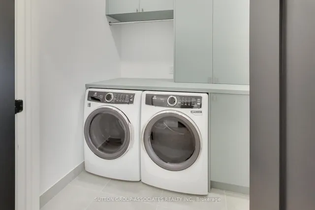 Additional image 31 of 393 Winnett Ave