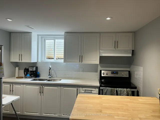 Additional image 21 of 28 Earlton Crt