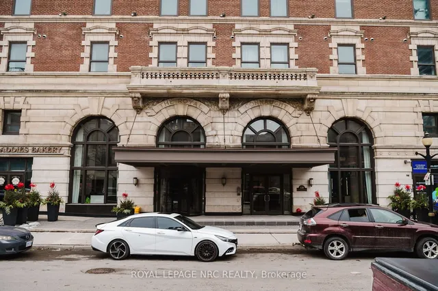 118 King St Unit LPH13