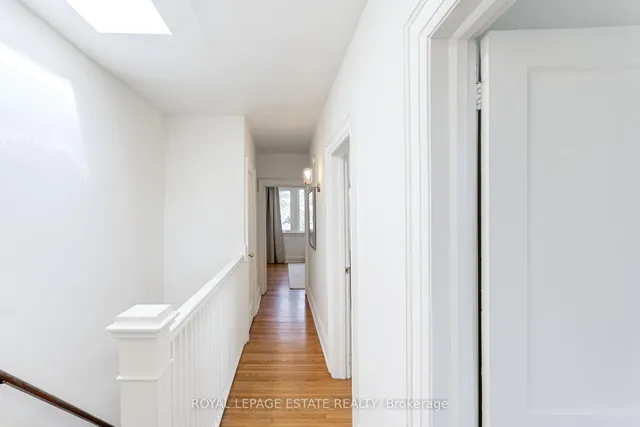 Additional image 23 of 46 Thyra Ave
