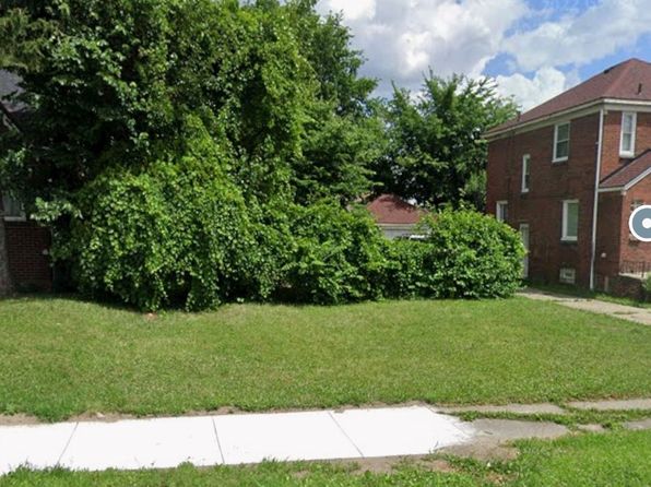 9616 Hartwell St, Detroit, MI 48227